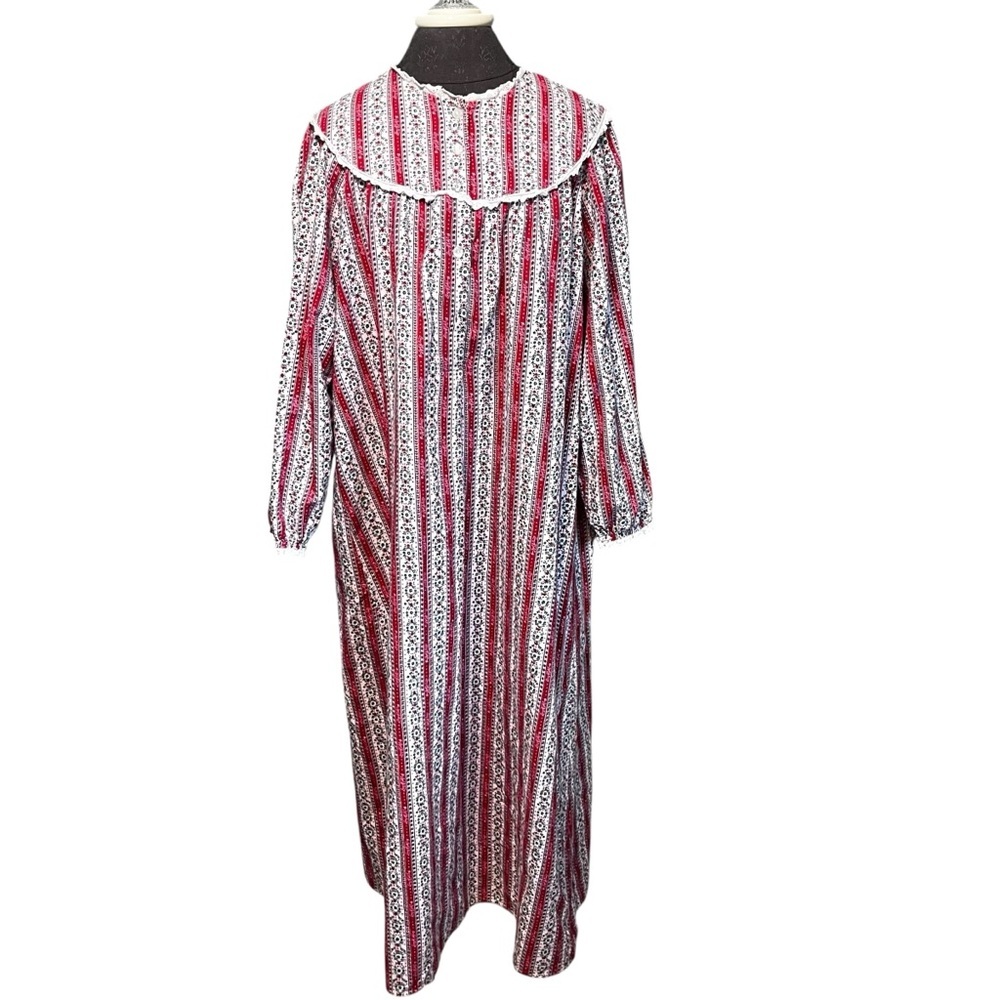Lanz of Salzburg Nightgown Womens Medium Red Stripe Flannel Lace Modest